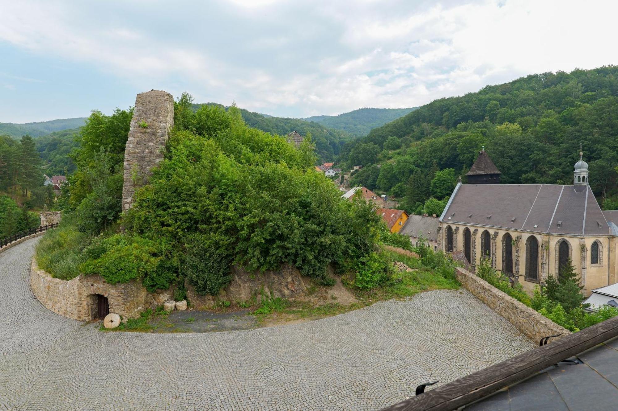 Апартаменты Hrad Крупка Номер фото
